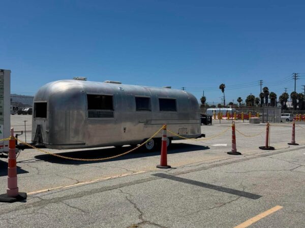 GM003-1967AIRSTREAM OVERLANDER