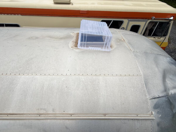 MG001-1957 AIRSTREAM OVERLANDER